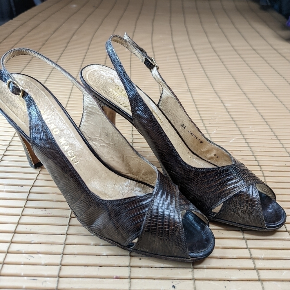 BRUNO MAGLI (HAND MADE IN ITALY) (LOOKS GREAT) IN A DARK BROWN GENUINE EXOTIC BR